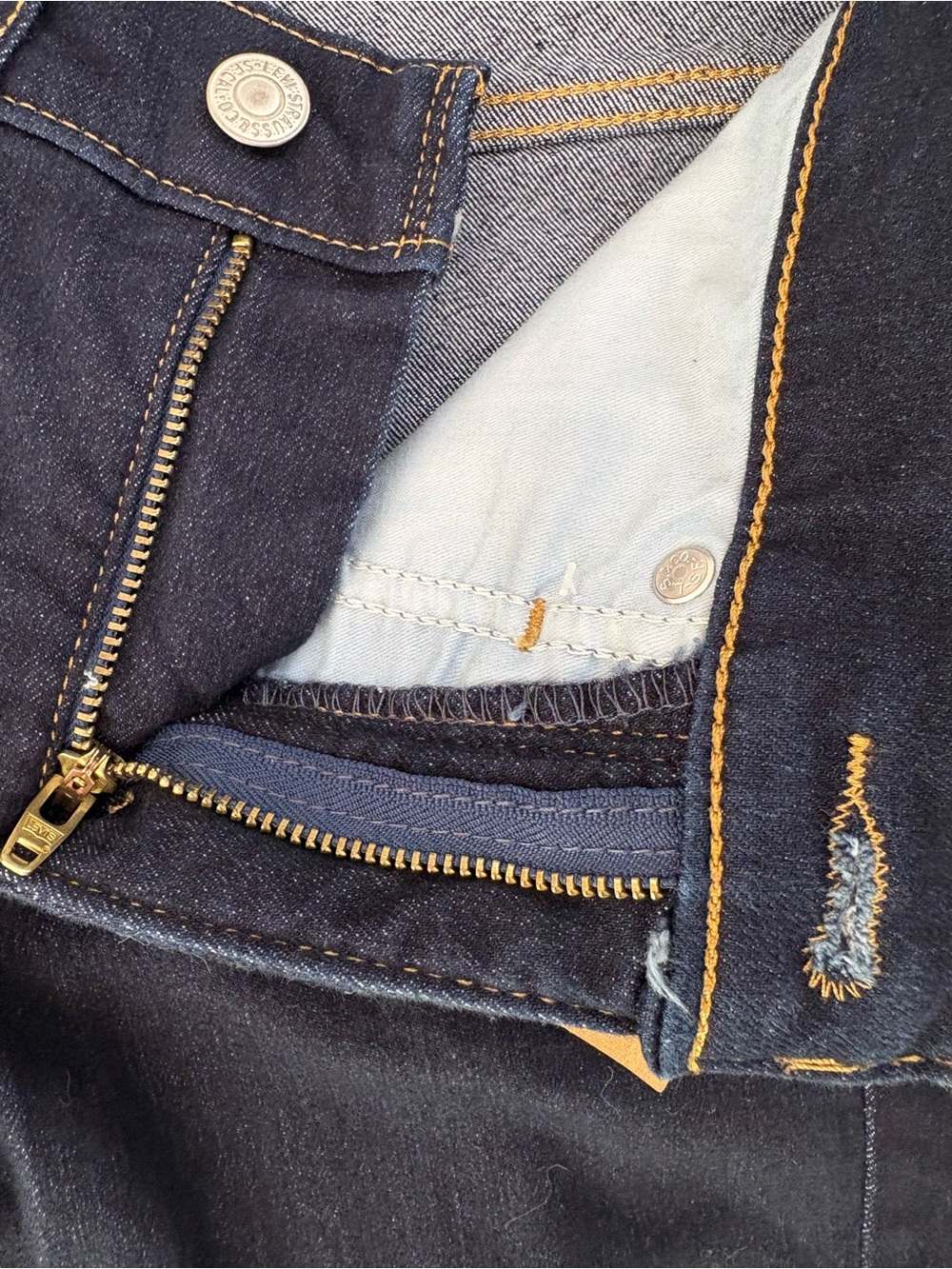 Levi’s 314 Shaping Straight Jeans W24 L32 Slim Straight Size 24 - Picture 6 of 16